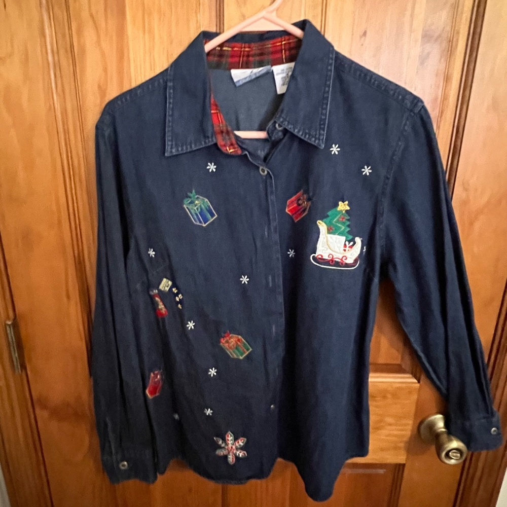 Holiday Denim Shirt!  Cute for party or just wear to go shopping!